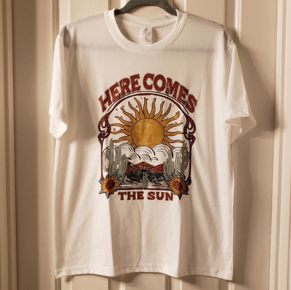 NEW! Retro 'Here Comes The Sun' Graphic Tee w/ Sun & Cactus (copy) - Picture 2 of 2